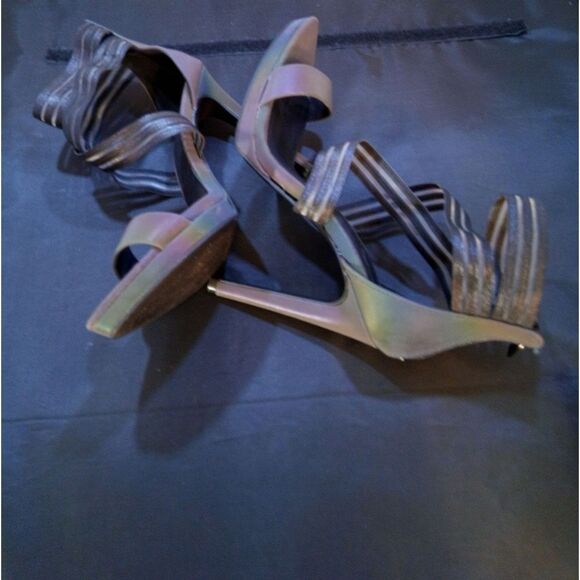 QUPID HIGH HEEL ALMOND OPEN-TOE ELASTIC CRISS-CROSS STRAP SANDAL - Picture 7 of 16